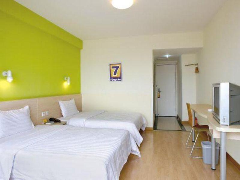7Days Inn Shanghai Hong Mei South Road Branch Ngoại thất bức ảnh