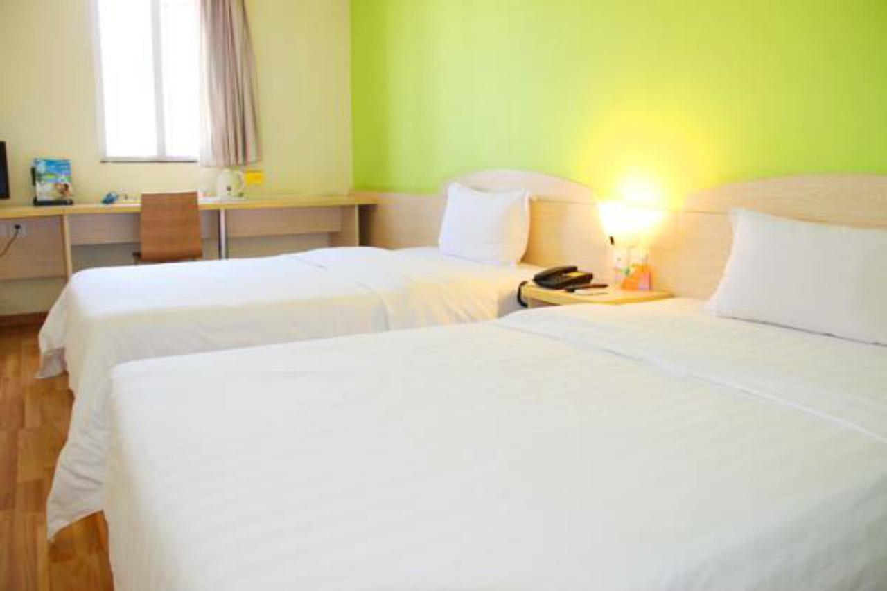 7Days Inn Shanghai Hong Mei South Road Branch Ngoại thất bức ảnh